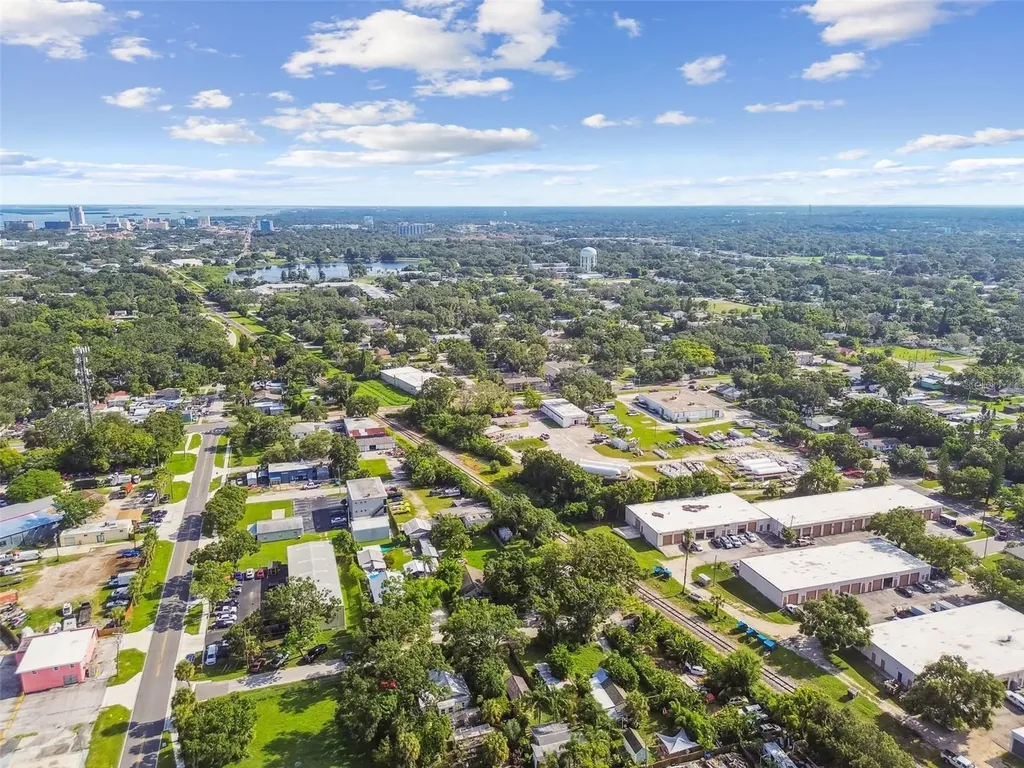 711 Smith Street Clearwater FL 33756