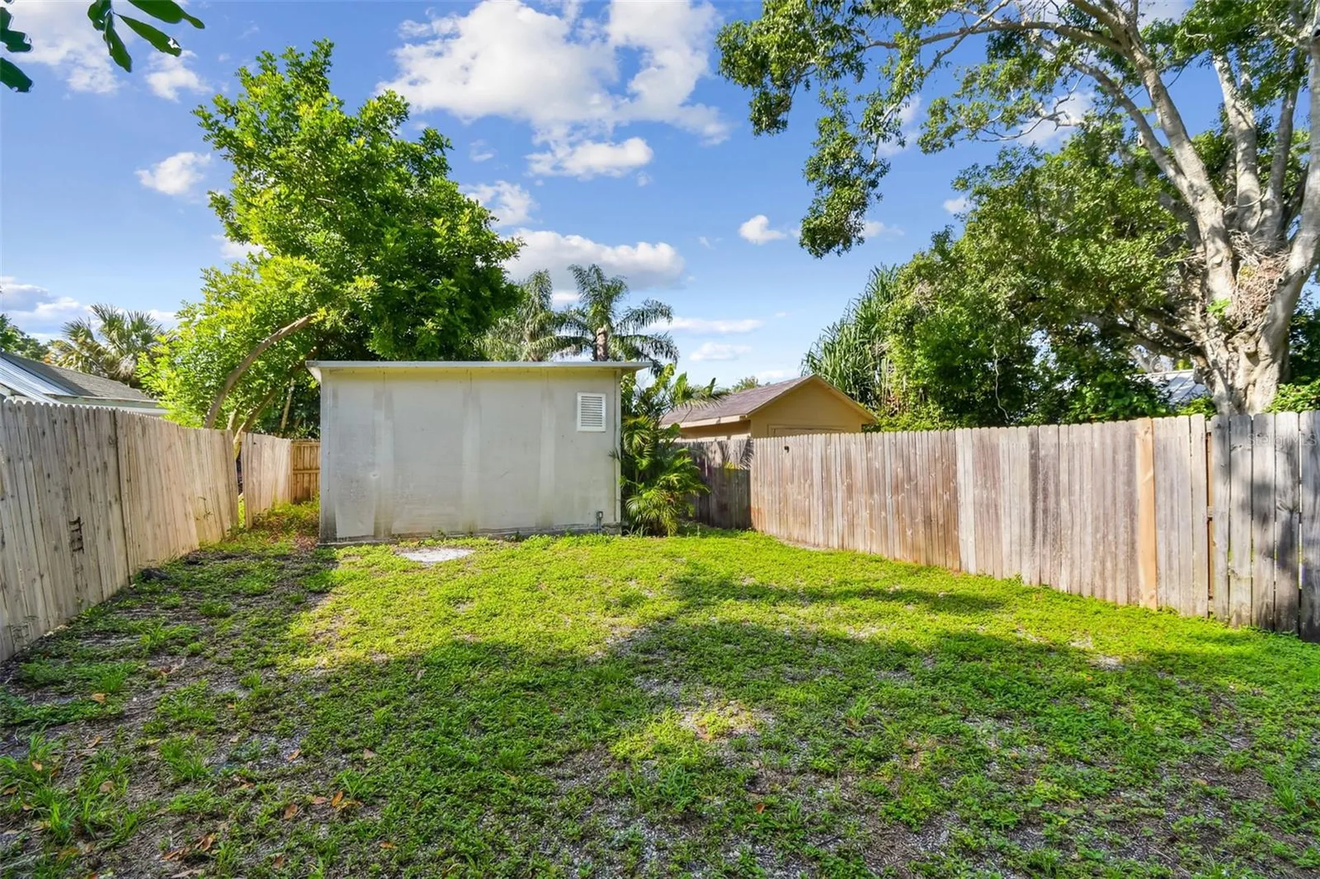 711 Smith Street Clearwater FL 33756