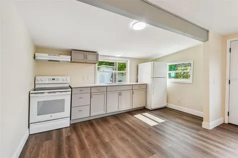 711 Smith Street Clearwater FL 33756