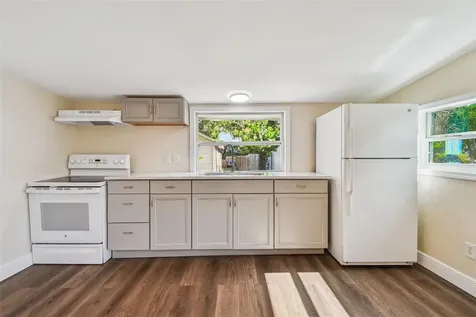 711 Smith Street Clearwater FL 33756