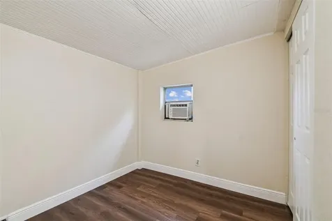 711 Smith Street Clearwater FL 33756