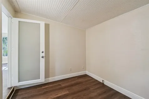 711 Smith Street Clearwater FL 33756