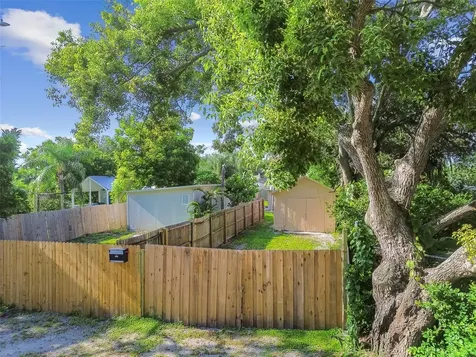 711 Smith Street Clearwater FL 33756