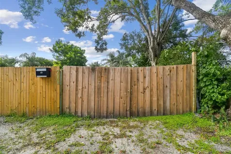 711 Smith Street Clearwater FL 33756