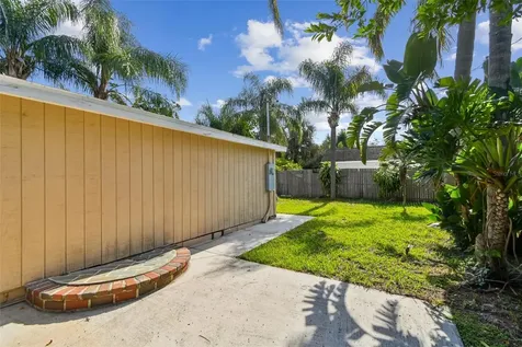 711 Smith Street Clearwater FL 33756