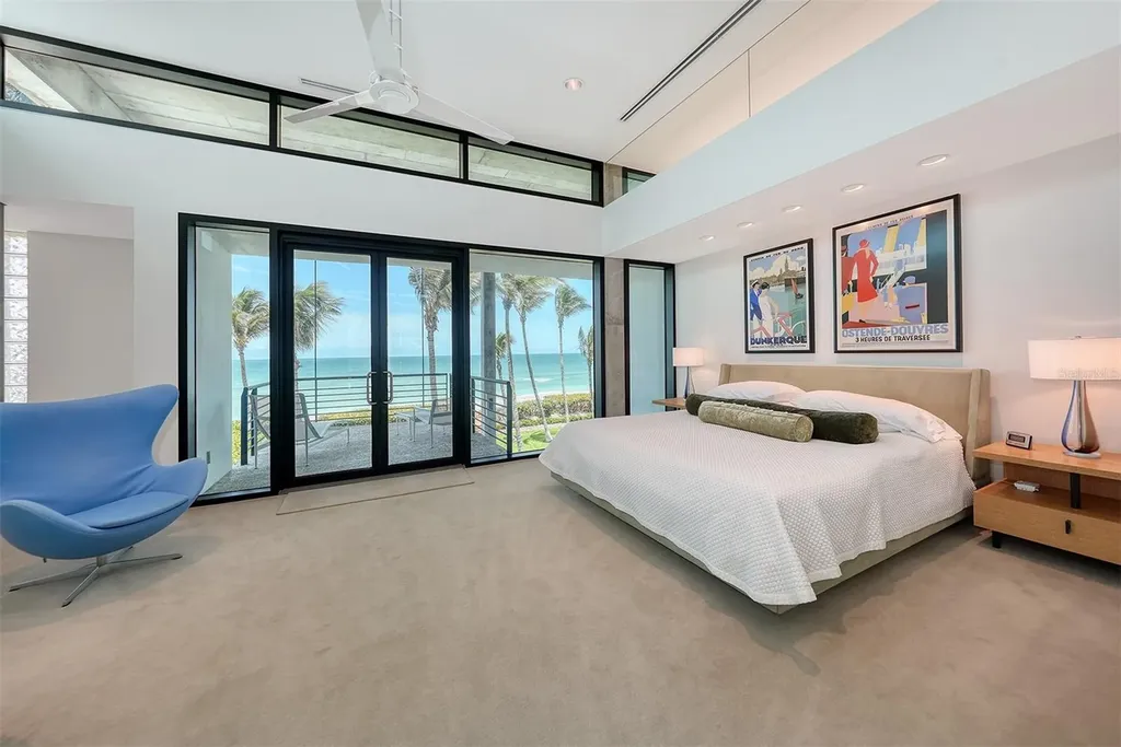 8250 Sanderling Road Sarasota FL 34242