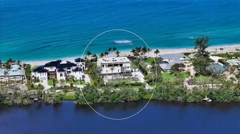 8250 Sanderling Road Sarasota FL 34242