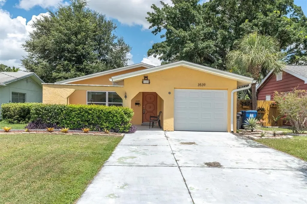 3539 15th Avenue N St Petersburg FL 33713