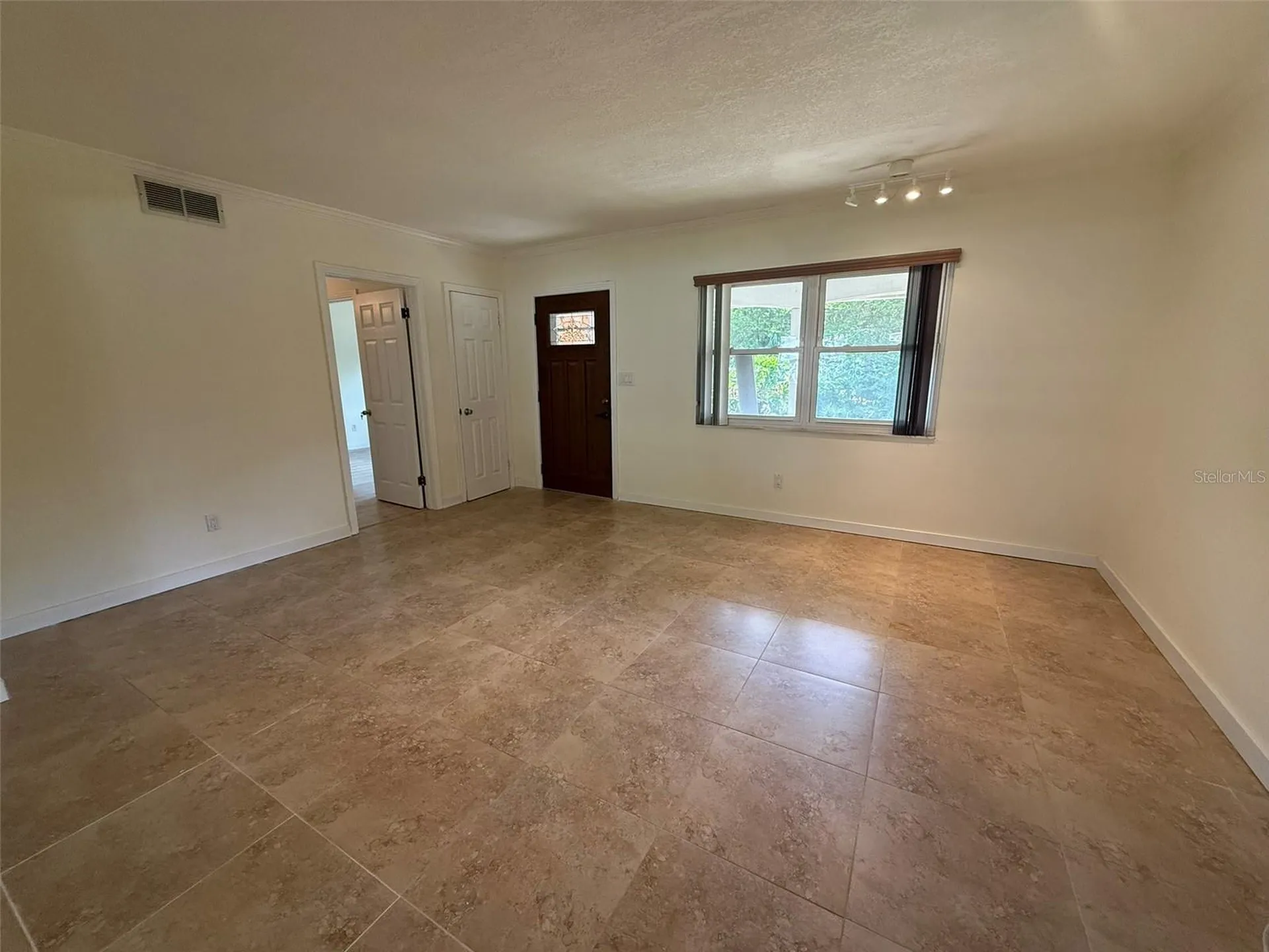 215 S West Shore Boulevard Tampa FL 33609