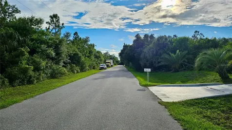 13373 Drummond Avenue Port Charlotte FL 33953