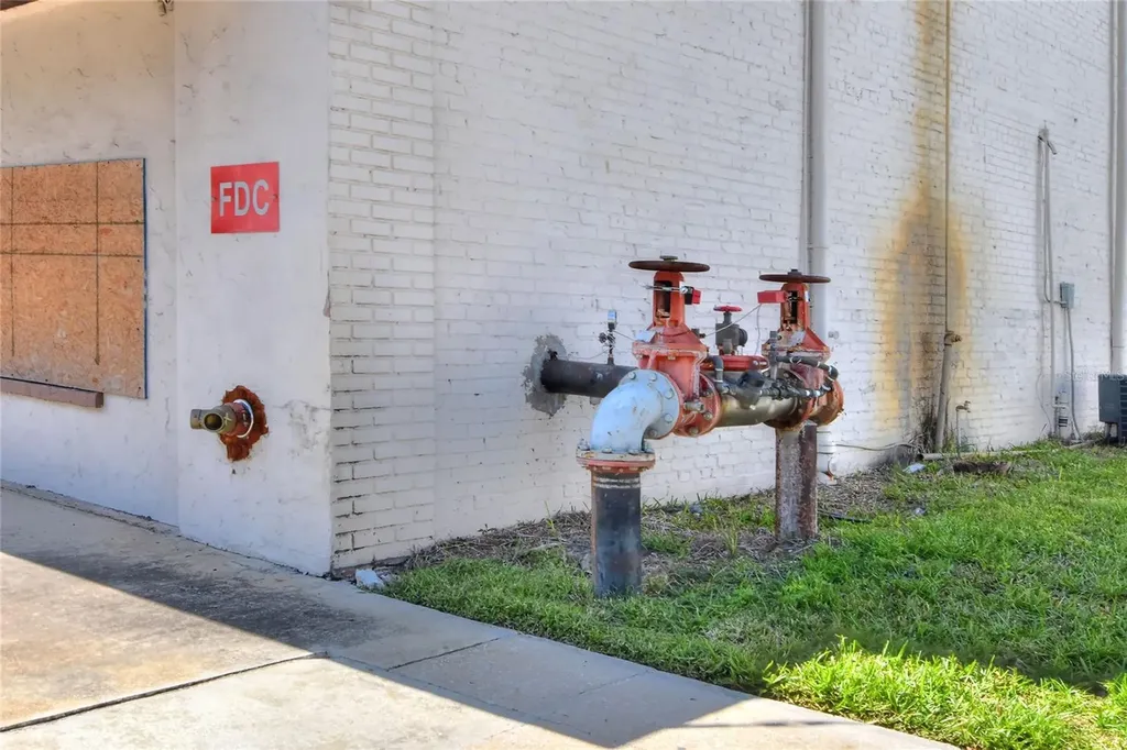 206 Pilaklakaha Avenue Auburndale FL 33823