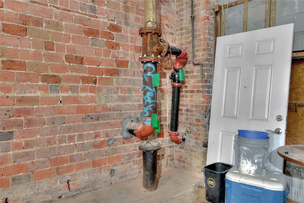 206 Pilaklakaha Avenue Auburndale FL 33823