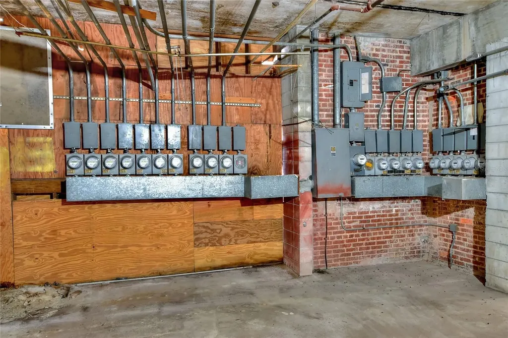 206 Pilaklakaha Avenue Auburndale FL 33823