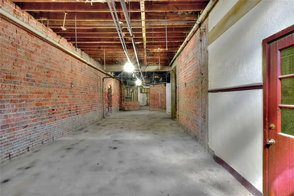 206 Pilaklakaha Avenue Auburndale FL 33823