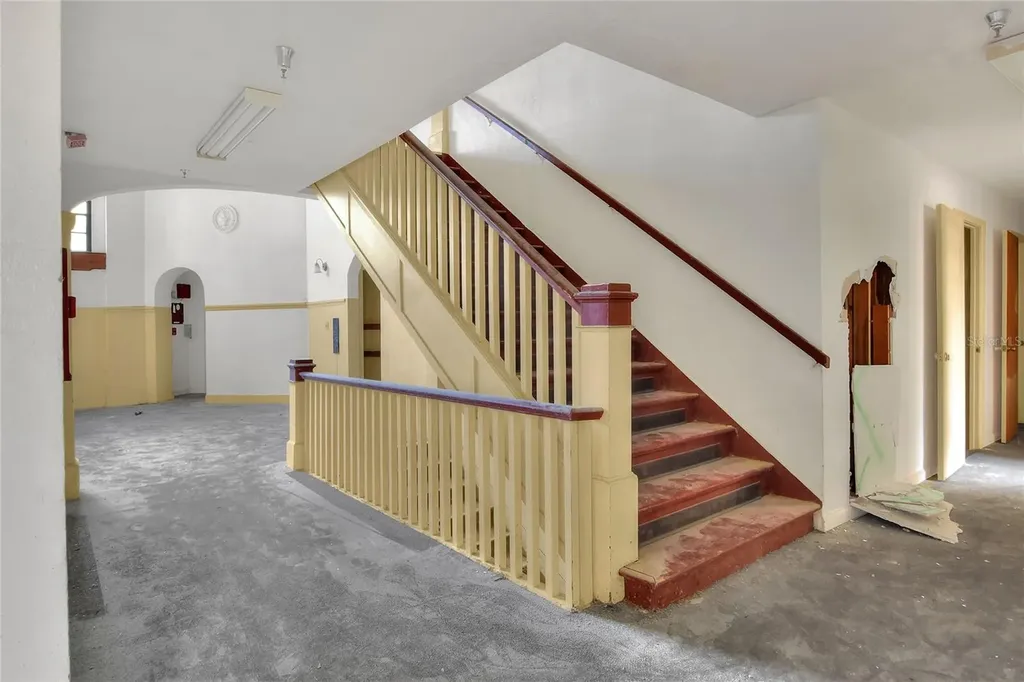 206 Pilaklakaha Avenue Auburndale FL 33823