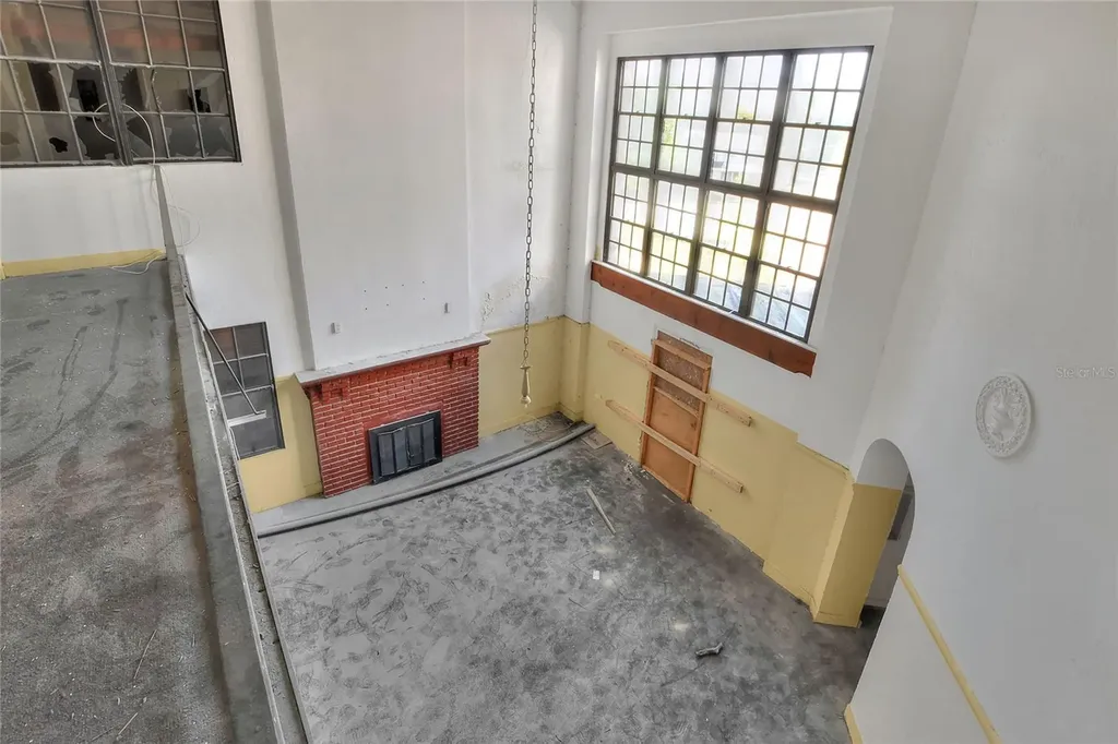 206 Pilaklakaha Avenue Auburndale FL 33823