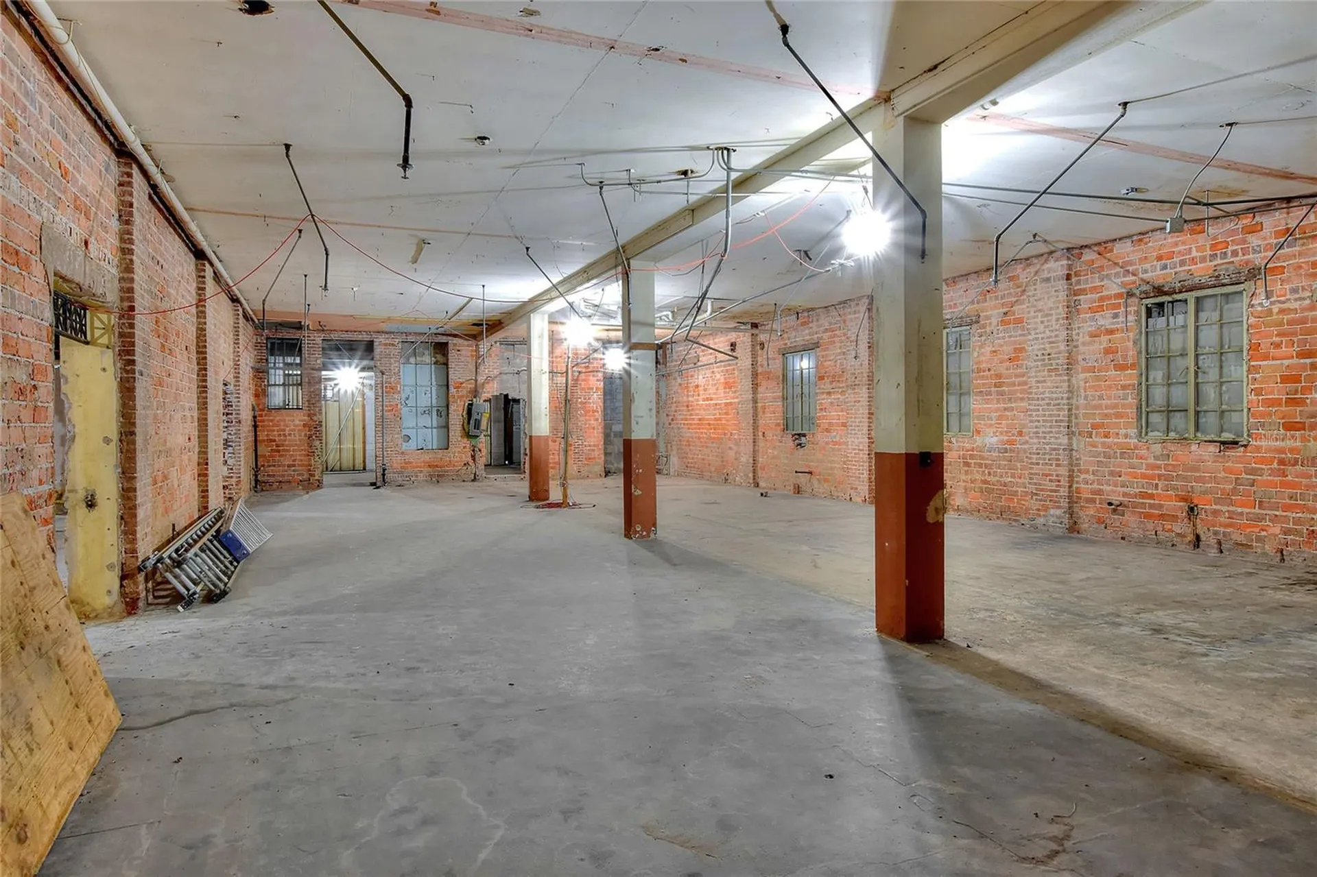 206 Pilaklakaha Avenue Auburndale FL 33823