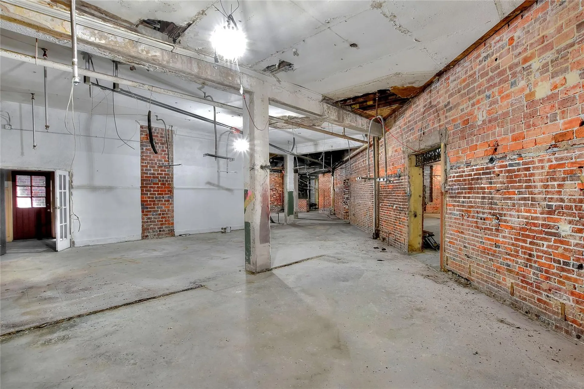 206 Pilaklakaha Avenue Auburndale FL 33823