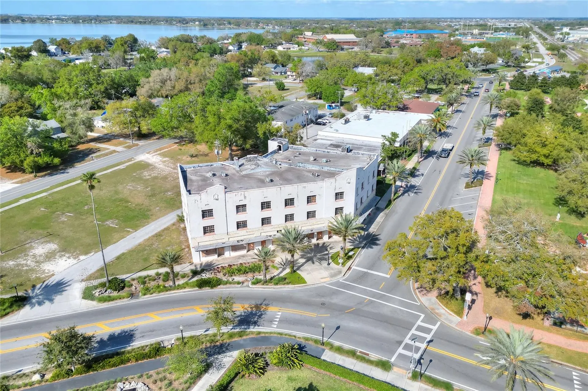 206 Pilaklakaha Avenue Auburndale FL 33823