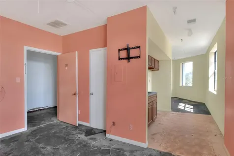 206 Pilaklakaha Avenue Auburndale FL 33823