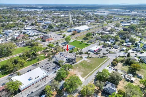 206 Pilaklakaha Avenue Auburndale FL 33823