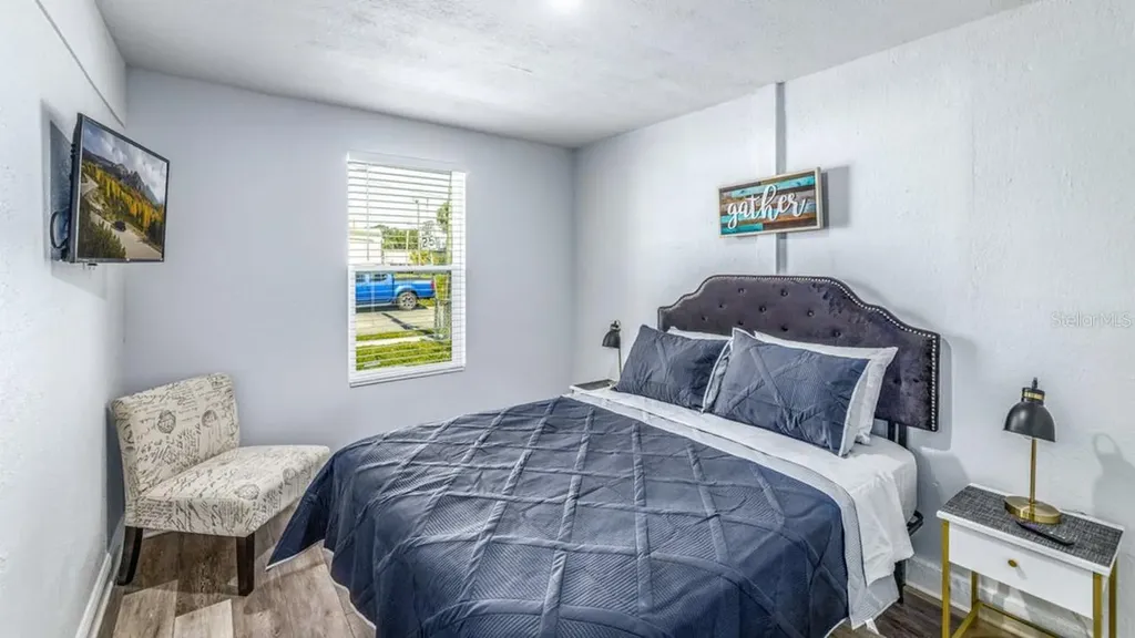 7508 Carolyn Avenue Orlando FL 32807