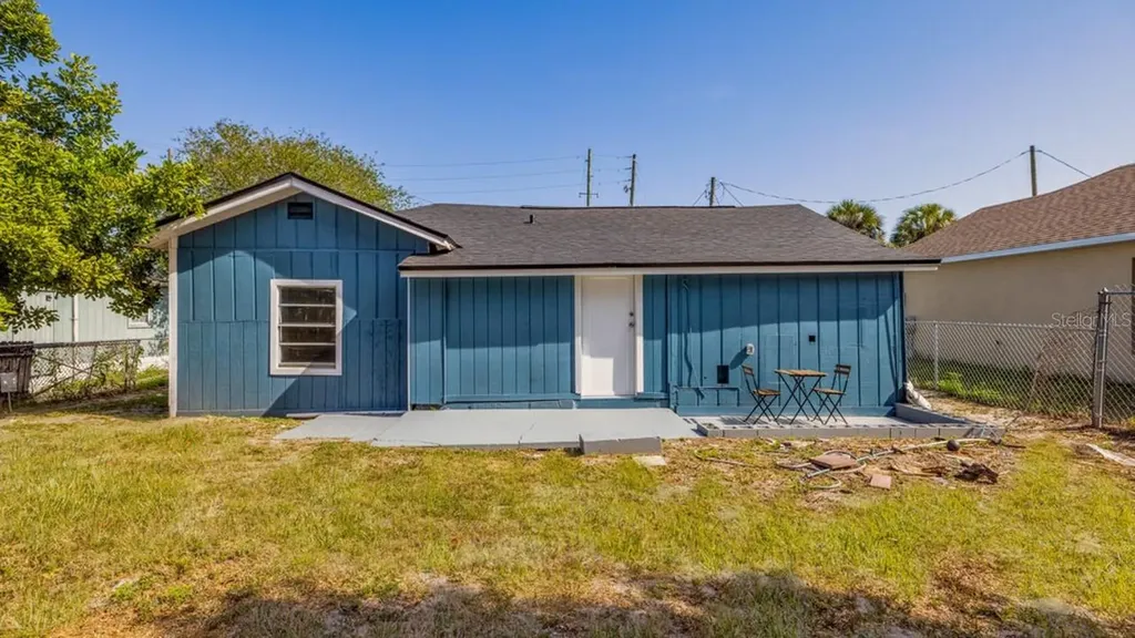 7508 Carolyn Avenue Orlando FL 32807