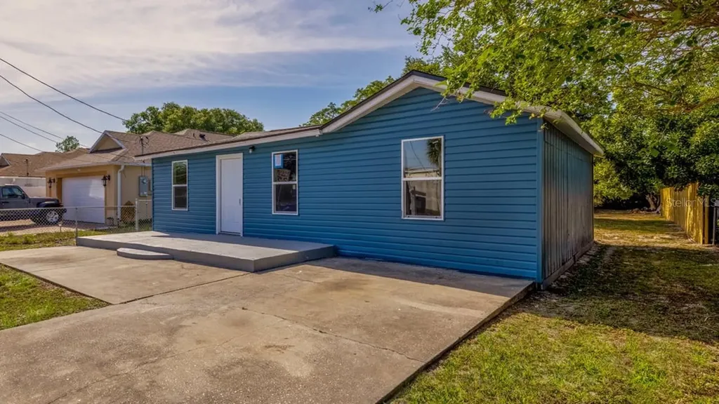 7508 Carolyn Avenue Orlando FL 32807