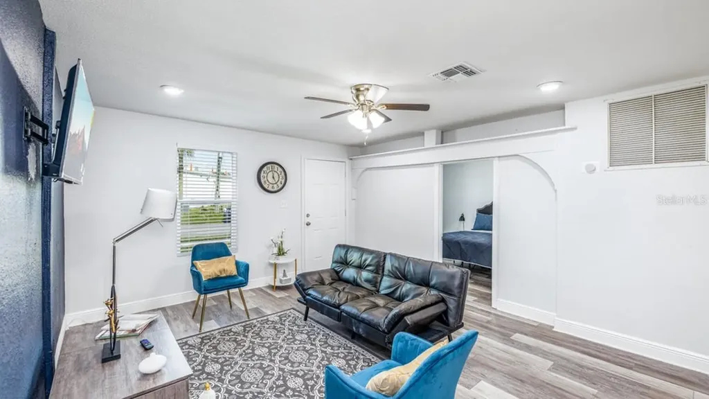 7508 Carolyn Avenue Orlando FL 32807