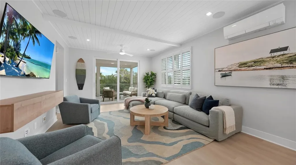 111 4th Street S Bradenton Beach FL 34217
