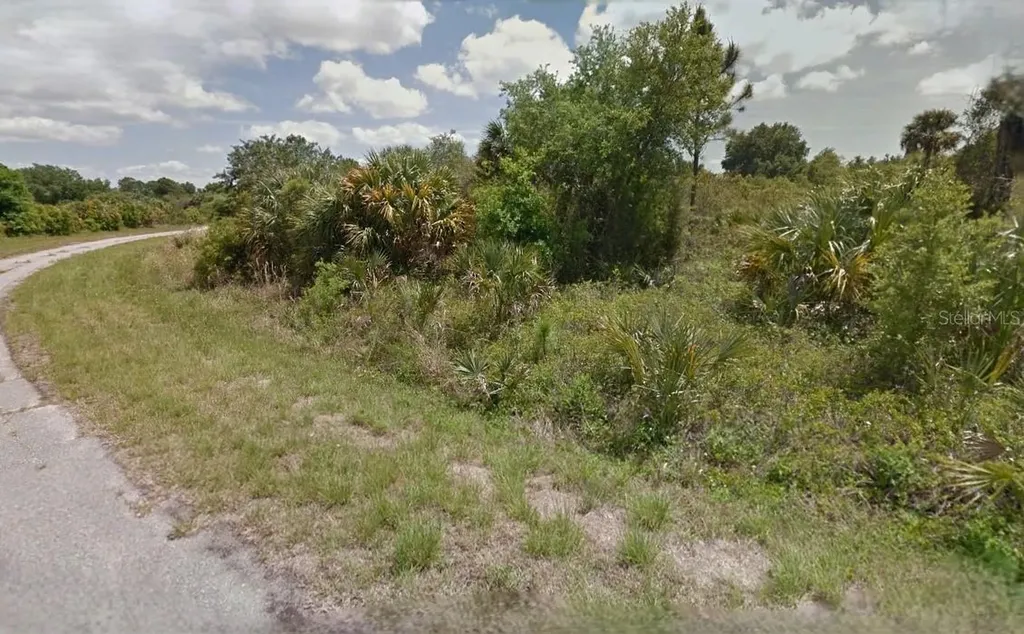 Pilgrim Road North Port FL 34288