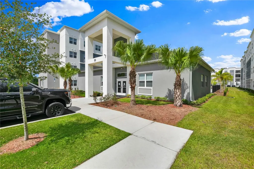 1230 Southstation Place Orlando FL 32809