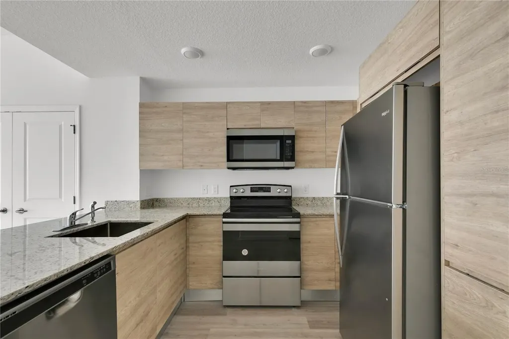 1230 Southstation Place Orlando FL 32809