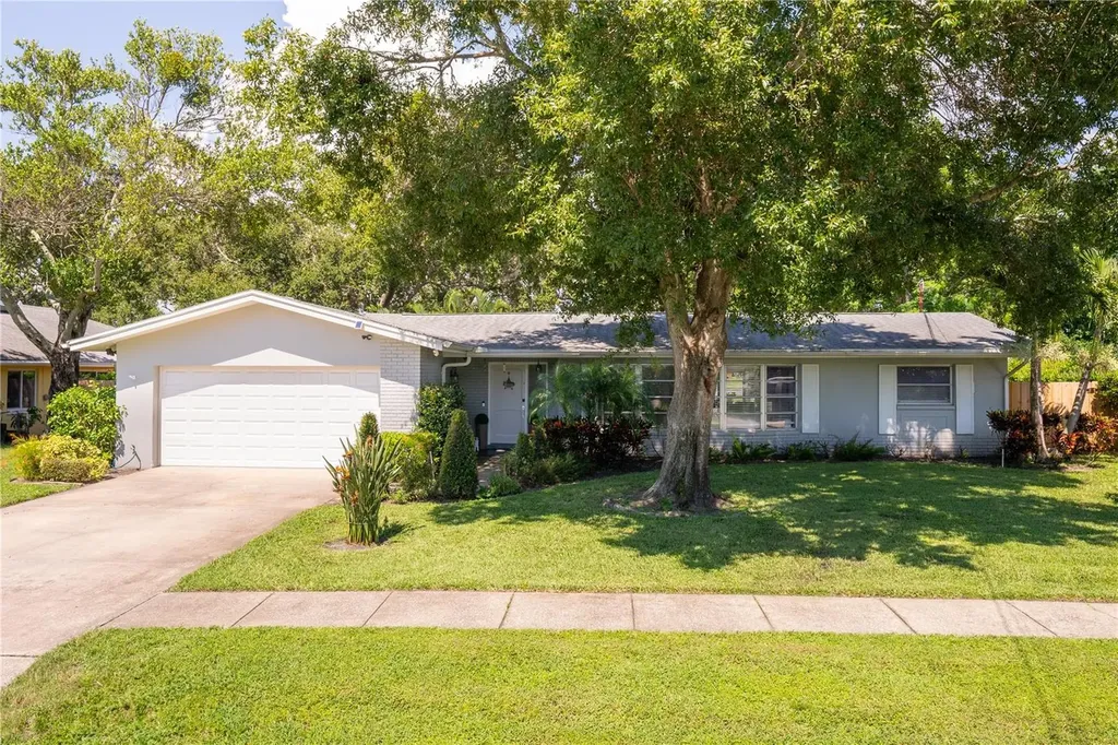 1909 Nugget Drive Clearwater FL 33755