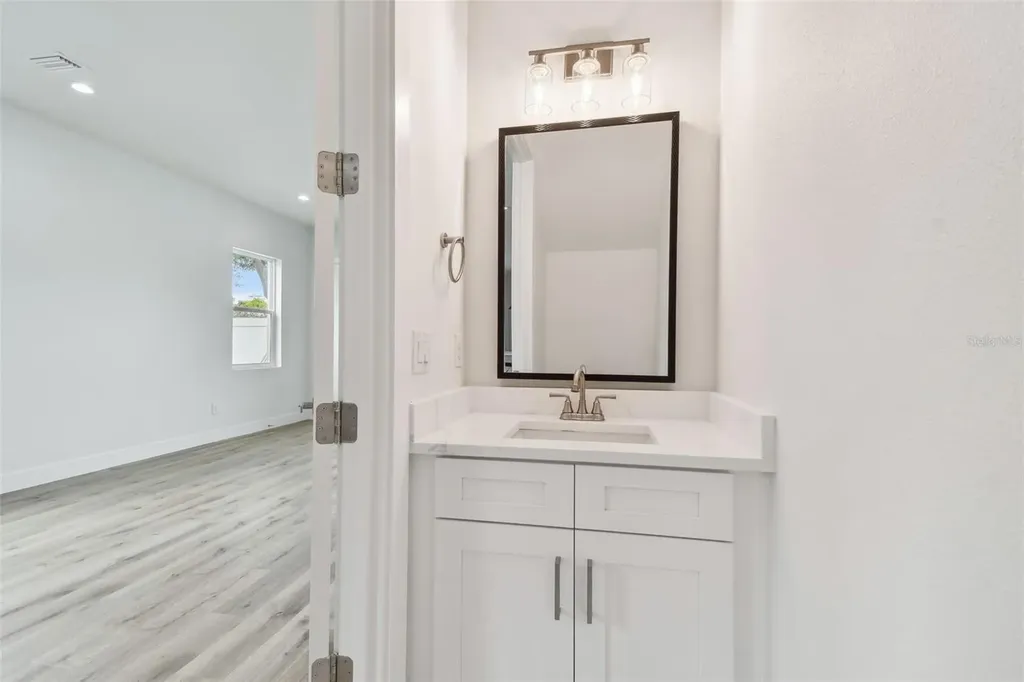 3455 17th Avenue S St Petersburg FL 33711