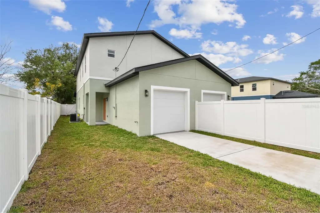 3455 17th Avenue S St Petersburg FL 33711