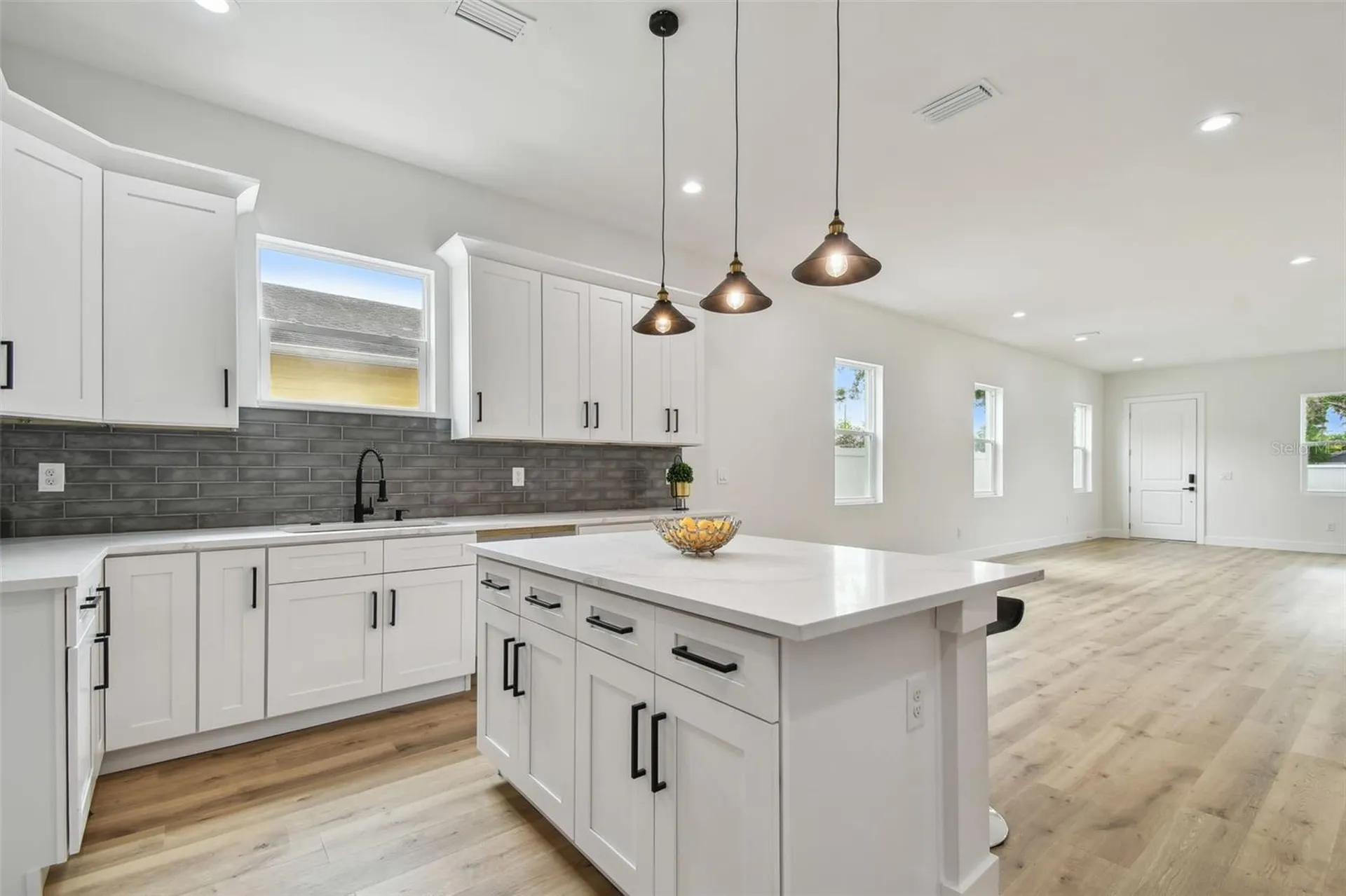 3455 17th Avenue S St Petersburg FL 33711