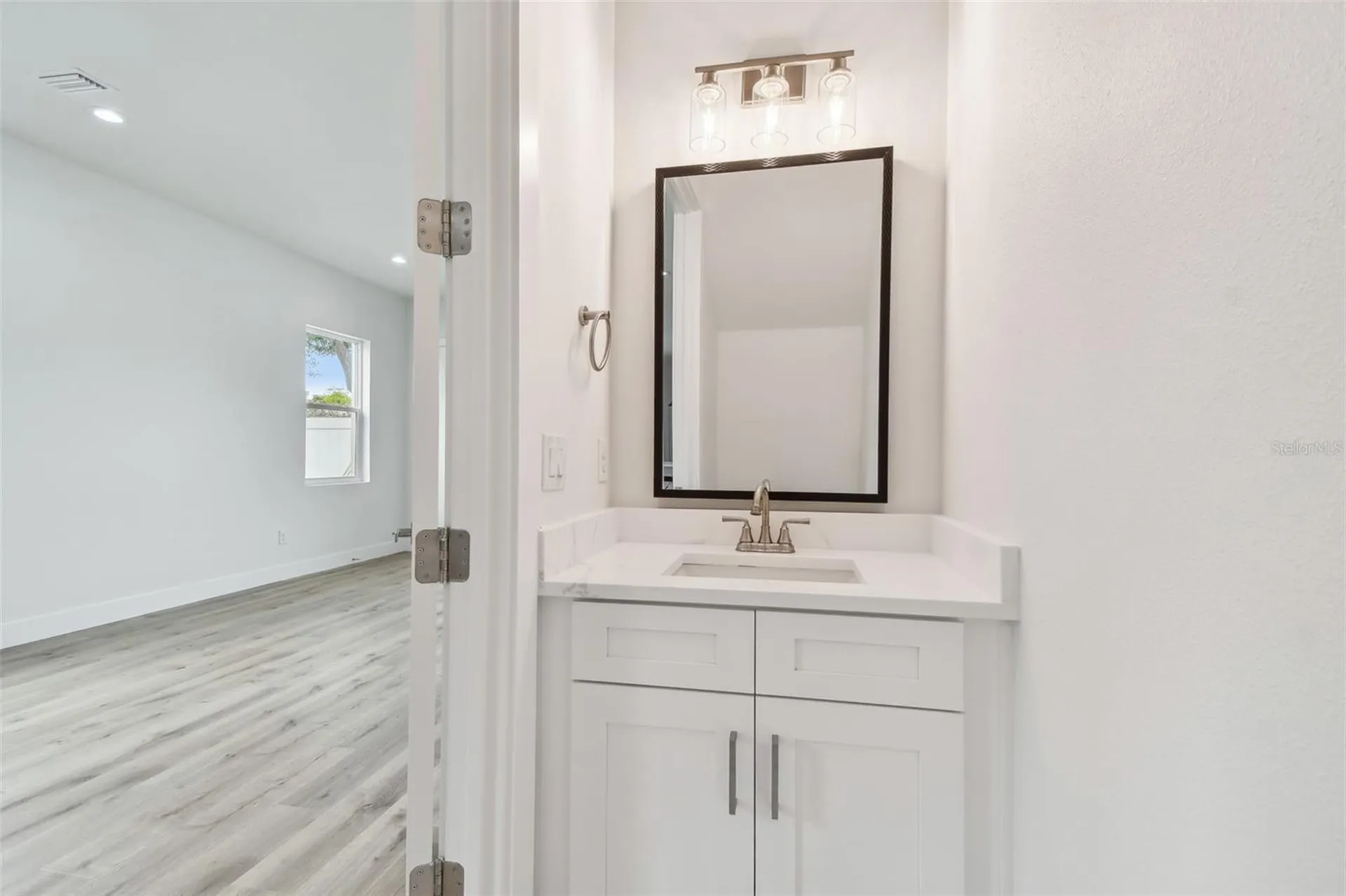3455 17th Avenue S St Petersburg FL 33711
