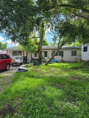 5831 42nd Way N St Petersburg FL 33714