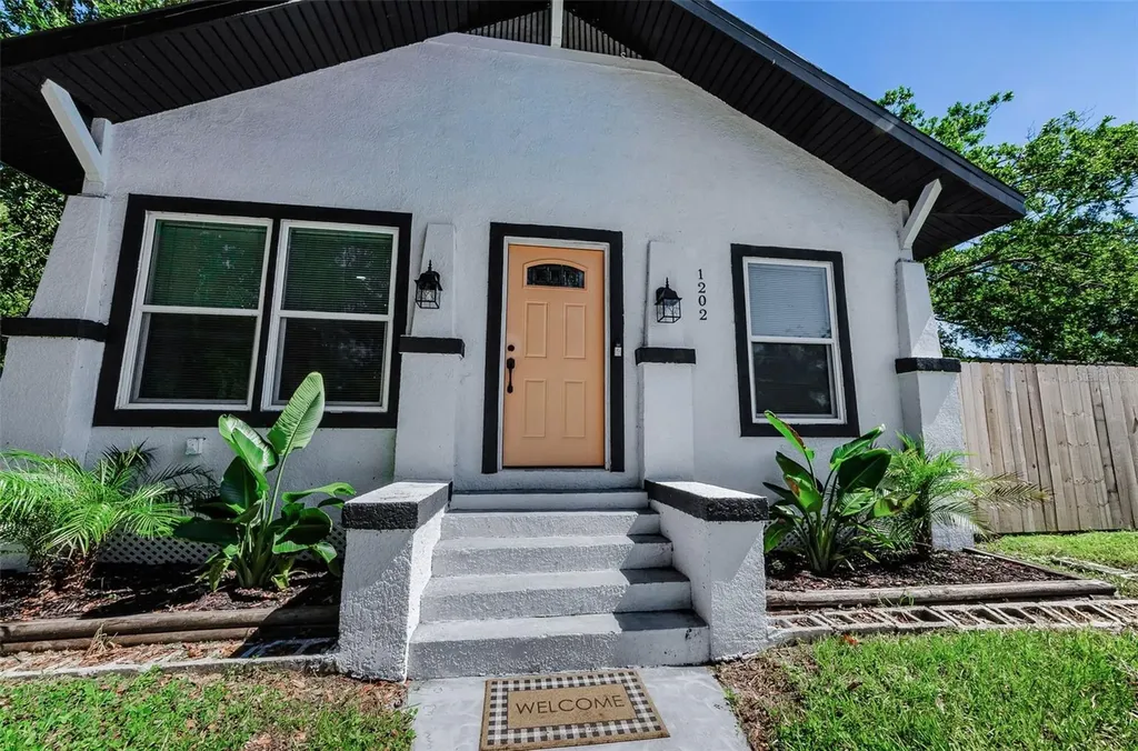 1202 E 32nd Avenue Tampa FL 33603