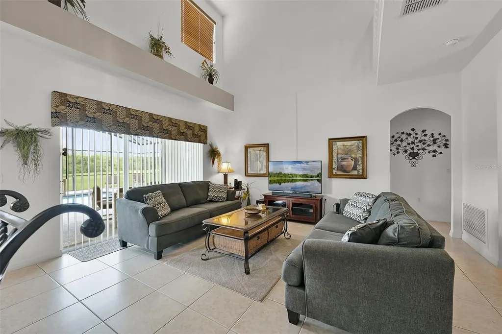 918 Highgate Park Boulevard Davenport FL 33897
