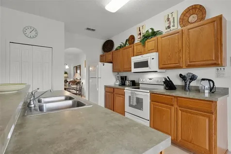 918 Highgate Park Boulevard Davenport FL 33897