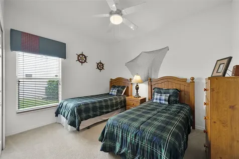 918 Highgate Park Boulevard Davenport FL 33897