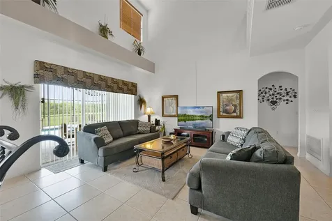 918 Highgate Park Boulevard Davenport FL 33897