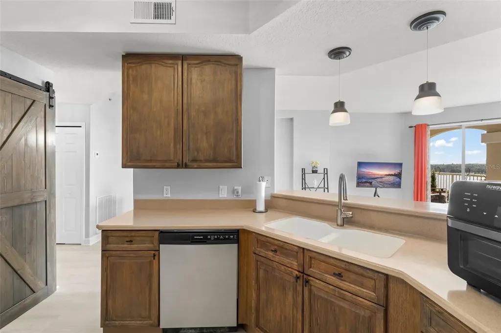6336 Buford Street Orlando FL 32835