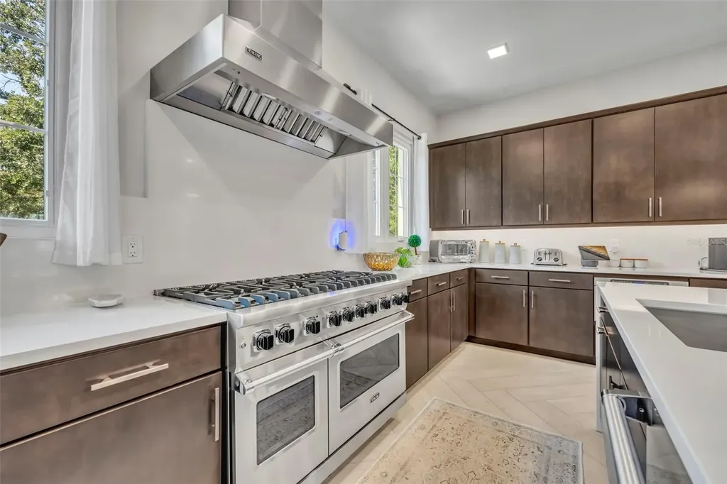 622 E Central Boulevard Orlando FL 32801