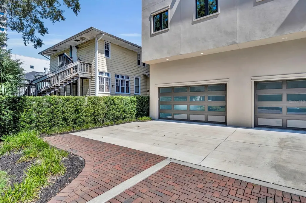 622 E Central Boulevard Orlando FL 32801