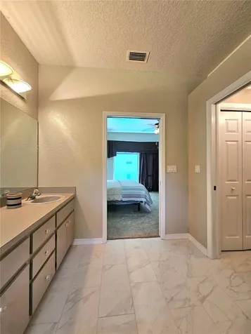 16904 Tobacco Road Lutz FL 33558