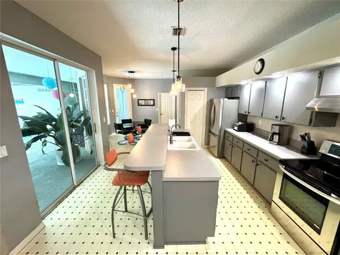 16904 Tobacco Road Lutz FL 33558