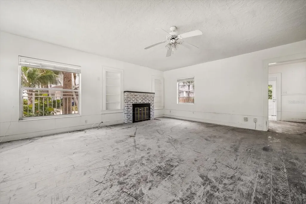 8405 Bayshore Drive Treasure Island FL 33706